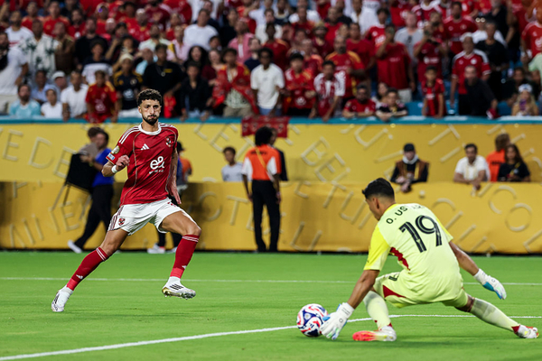 Los porteros brillan y Al Ahly e Inter Miami inauguran el Mundial sin goles