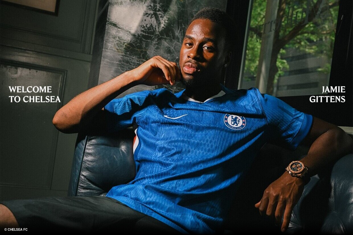 Jamie Bynoe-Gittens se traslada de Dortmund al Chelsea