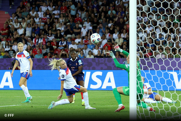 Francia arranca con victoria frente a Inglaterra en la Euro Femenina 2025
